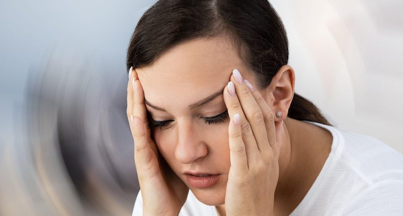 Poor teeth brushing could be putting women at risk of migraines - with 60 per cent more likely to have body pain