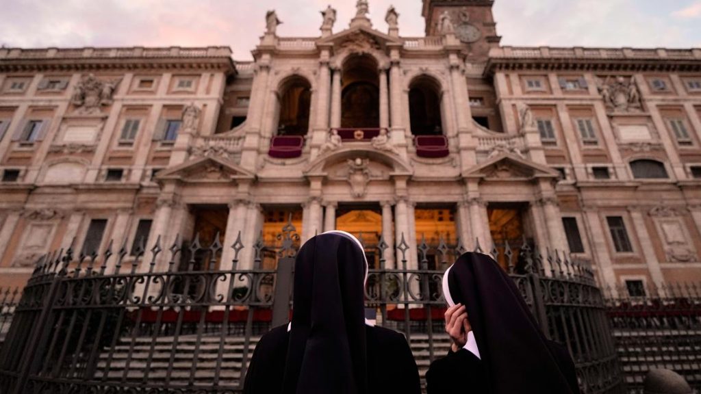 Pope Francis' funeral: Final farewell set to begin at the Vatican