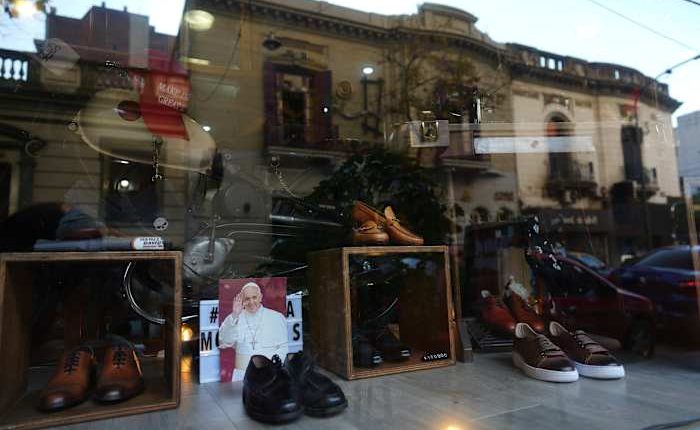 Pope Francis' ordinary shoes bring pride to his Argentine neighborhood — and his cobbler