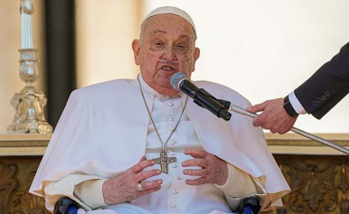 Pope makes surprise appearance at St. Peter’s Square, 2 weeks after leaving hospital