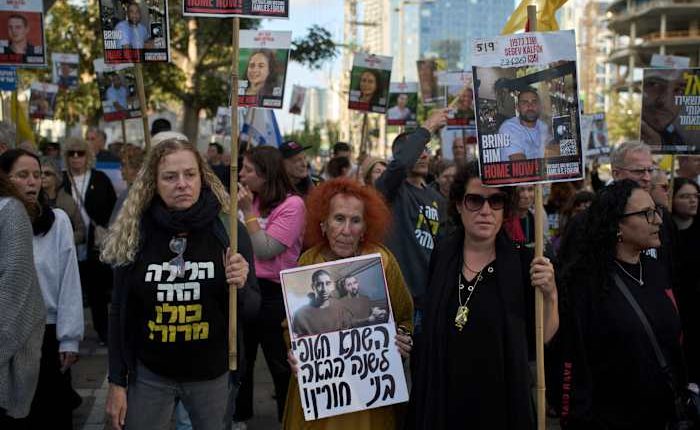 Protest letters from former Israeli soldiers lay bare profound rifts over the ongoing war