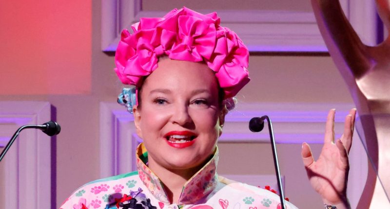 Sia's Estranged Husband Fighting Her Over Support in Divorce