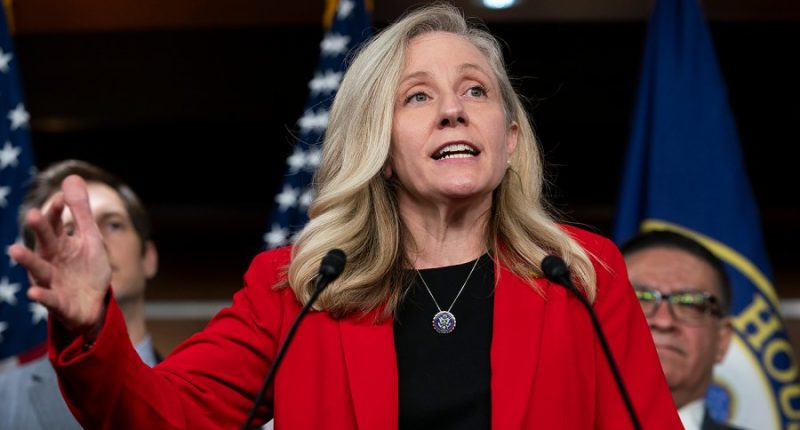 Spanberger raises $6.7 million in Virginia governor race 