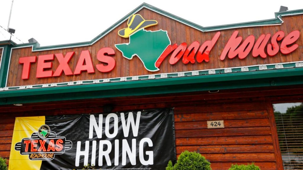 Texas Roadhouse overtakes Olive Garden for top US casual dining chain
