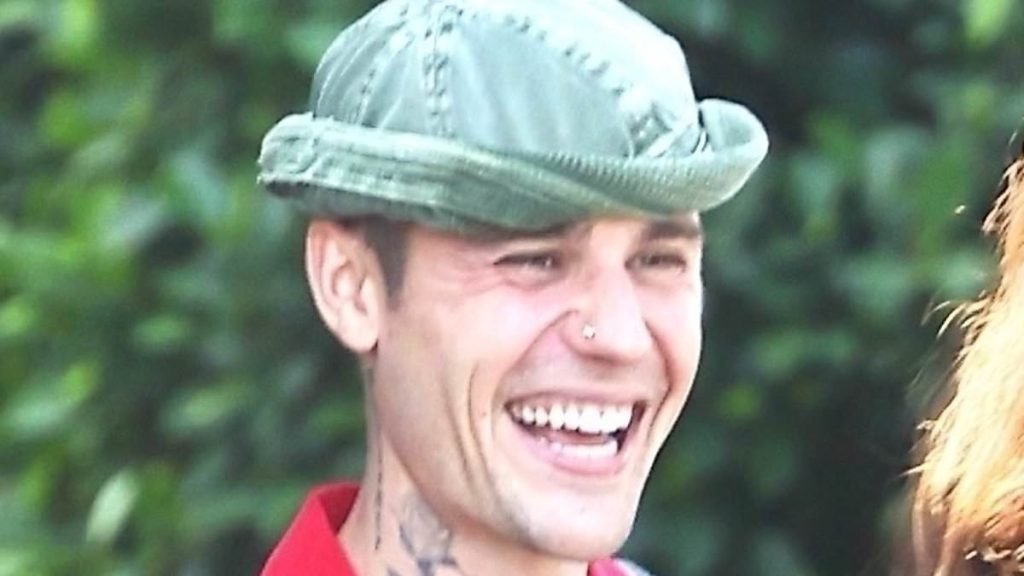 The REAL reason Justin Bieber is smiling again after 'cry for help'