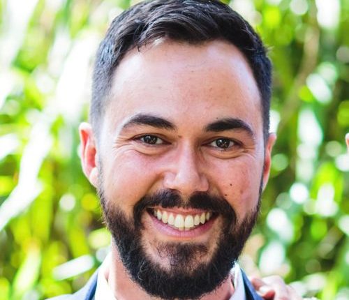 A 40-year-old man killed while walking his dog in Victoria has been remembered as a loving husband and father who was expecting his third child.Paul Grapsas was walking his dog near his home on Western Beach Road in Geelong at about 11pm on Thursday night.