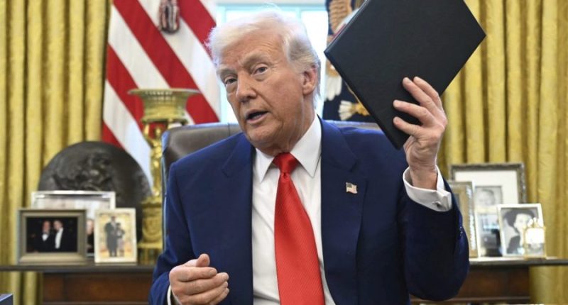 Trump signs executive order incorporating AI into classrooms