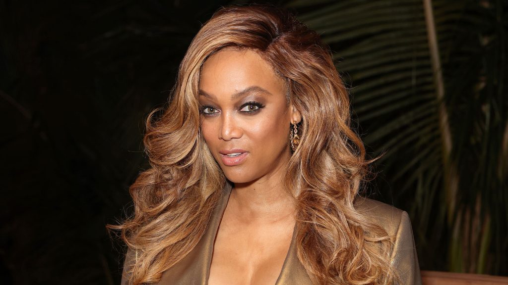 Tyra Banks looks like a totally different woman with new hair, brows and makeup at LA fashion event after Today host gig