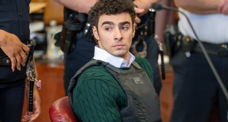 UnitedHealthcare killing suspect Luigi Mangione indicted as prosecutors push for death penalty