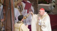 Vatican's Easter Mass opens without Pope Francis as he continues recovering from pneumonia