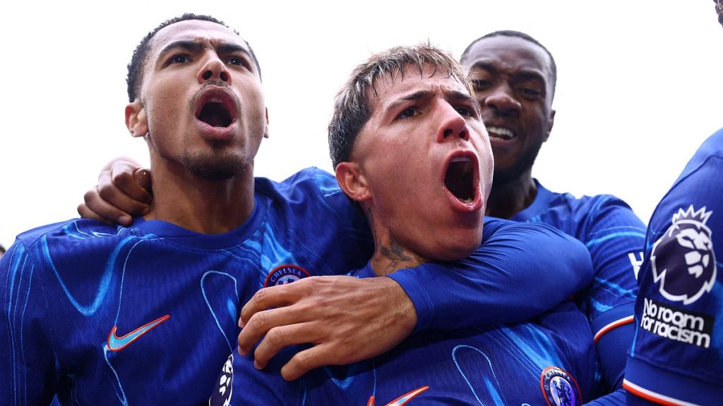 Why Chelsea are desperate to keep Enzo Fernandez as Real Madrid swoop, latest on move for Jamie Gittens and why young star has been training solo
