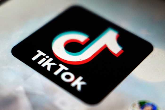 Why no one is challenging Trump's executive order that keeps TikTok running