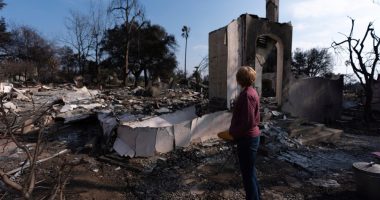 Wildfire struck neighborhoods affected by surge in burglaries