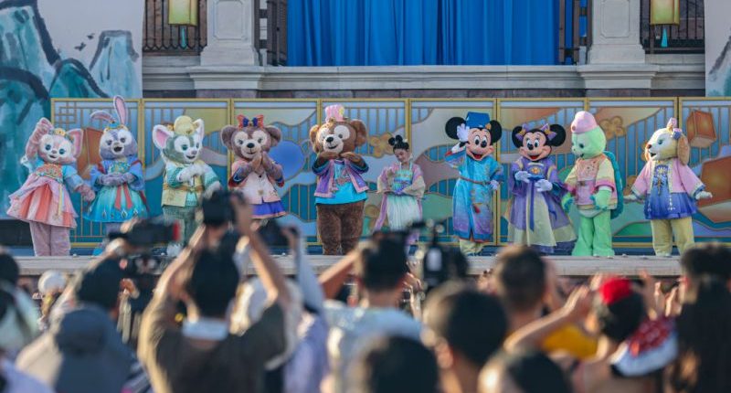 'Duffy the Disney Bear' is having a moment at Disney parks: Who the heck is he?