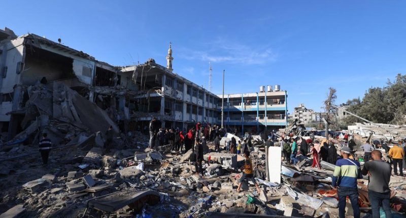 Aid groups want to prolong war, dodging the tariff apocalypse and other commentary