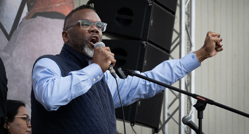 Chicago alderman slams mayor's hiring practices as 'giant leap in the wrong direction' amid DOJ probe