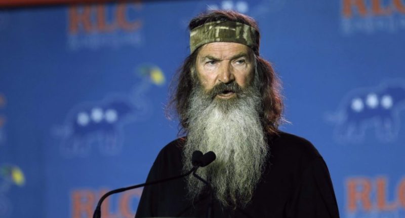 Duck Dynasty star Phil Robertson, 79, dies