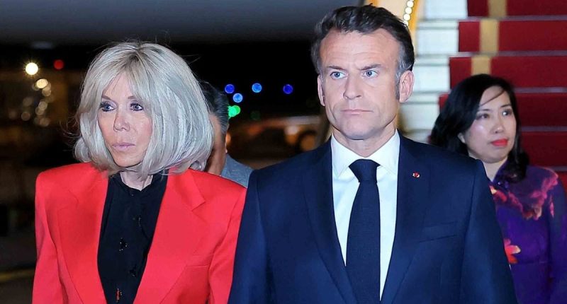 Giveaway sign Macron was 'furious' with wife Brigitte for push in face