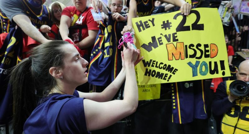 Iowa fans go wild for Caitlin Clark during Fever star's return