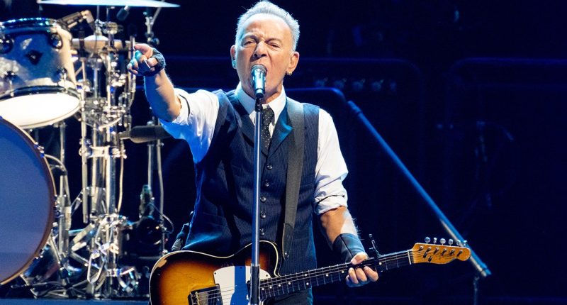 Jersey Shore bar cancels Springsteen cover band over The Boss' anti-Trump rants
