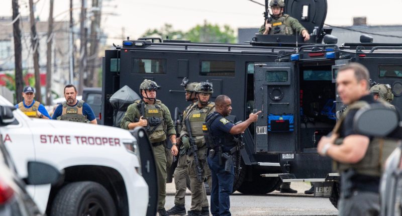 Man escapes Louisiana jail for 2nd time as separate manhunt for New Orleans inmates continues