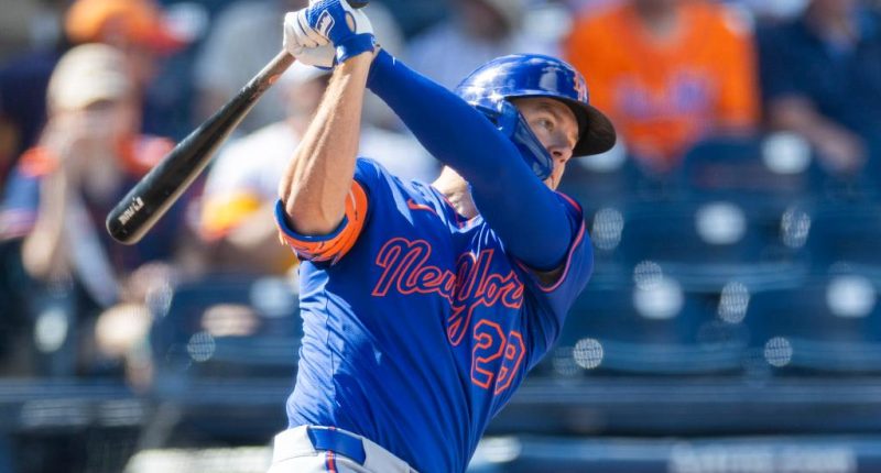 Mets call up Jared Young amid Brandon Nimmo injury