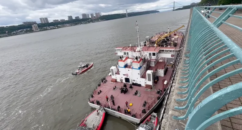 NYC sewage boat explosion in Hudson River kills 1 city worker, injures 2 others