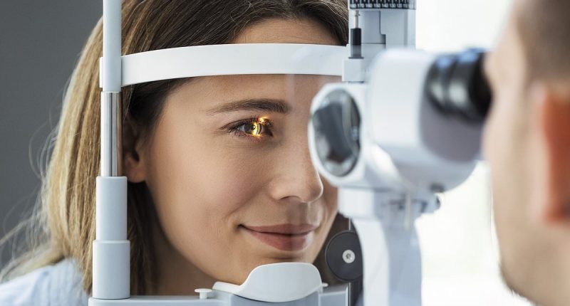 Top doctor reveals hard truth nobody tells you about laser eye surgery