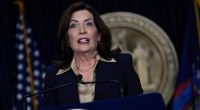 Trump administration to allow massive New York offshore wind project to continue, Hochul says