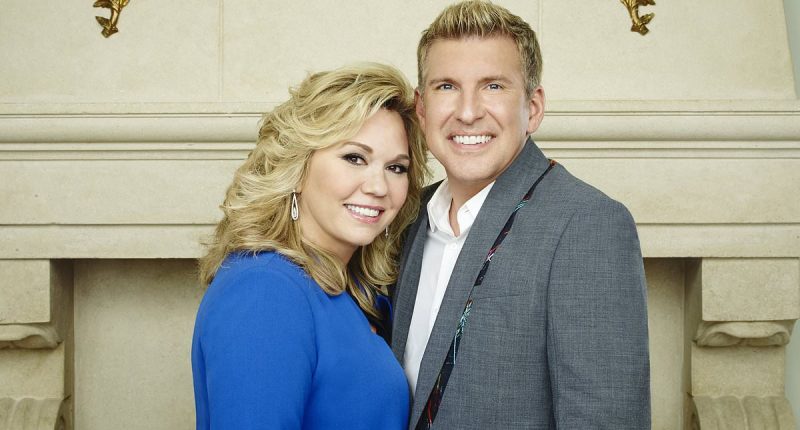 Trump pardons reality TV stars Todd and Julie Chrisley