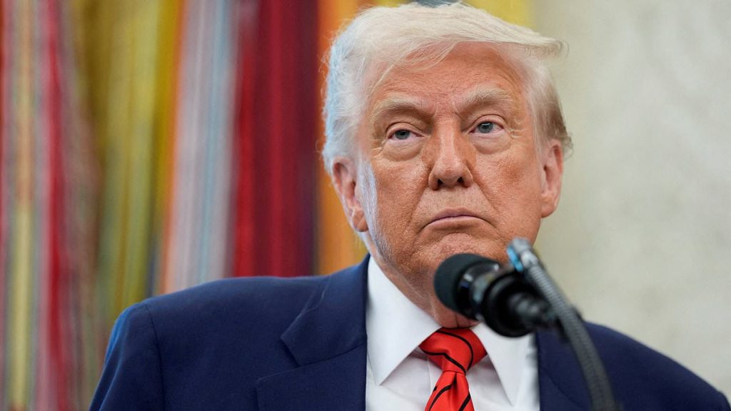 Trump wraps two-hour phone call with Putin without ceasefire