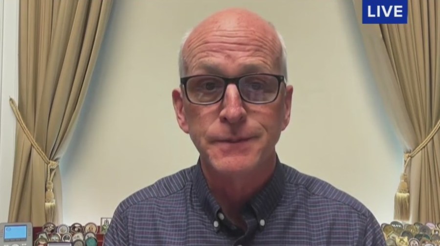 ‘There’s no deal here,’ Dem rep. says of Ukraine mineral compact