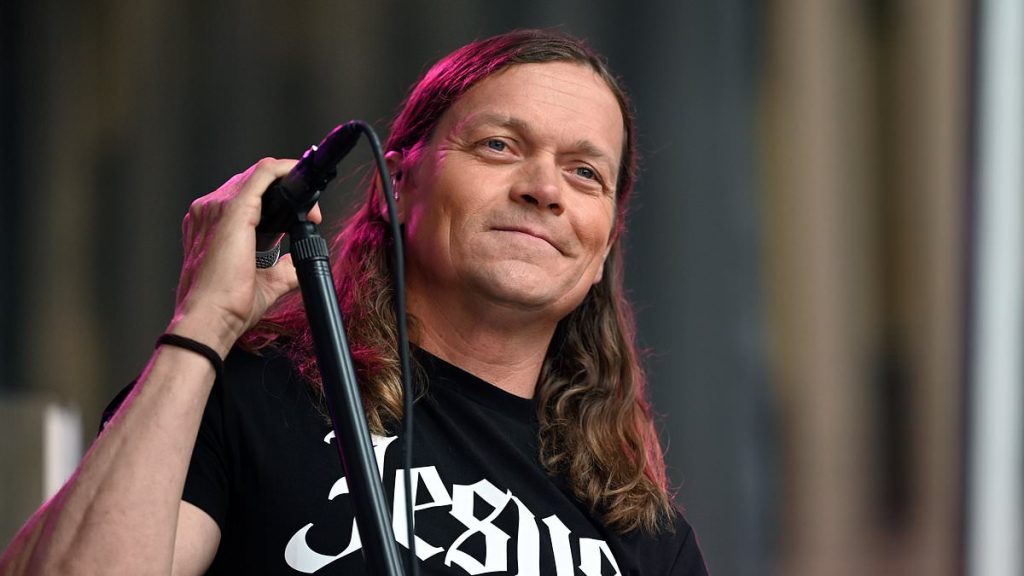 3 Doors Down star Brad Arnold, 46, reveals stage 4 cancer diagnosis