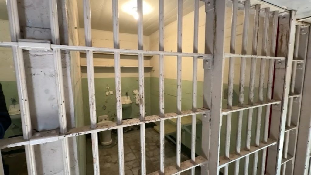 Alcatraz: Tourists, politicians and a former inmate sound off on President Trump's proposal to reopen tourist spot as a prison