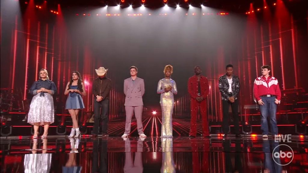 'American Idol' top 7 revealed after judges save one contestant from elimination