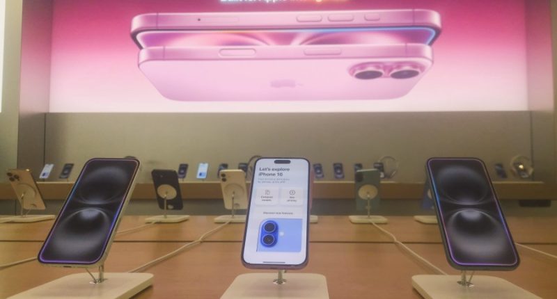 Apple's iPhone exports from China to the US drop
