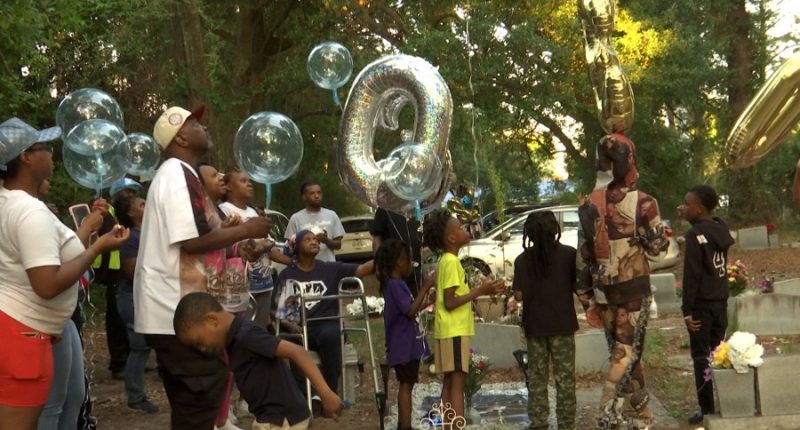 Balloon release vigil for Savannah cold case victim: "His life mattered"