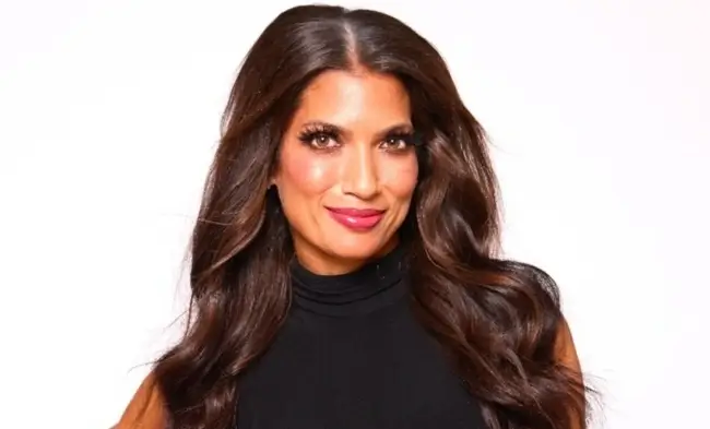 Chandra Holt