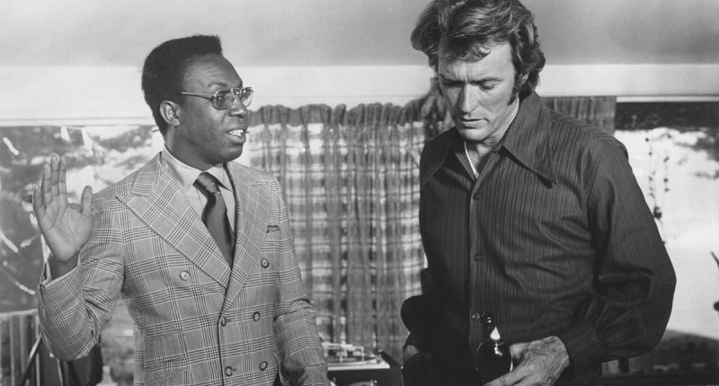 Clint Eastwood's co-star and Perry Mason actor dead at 94