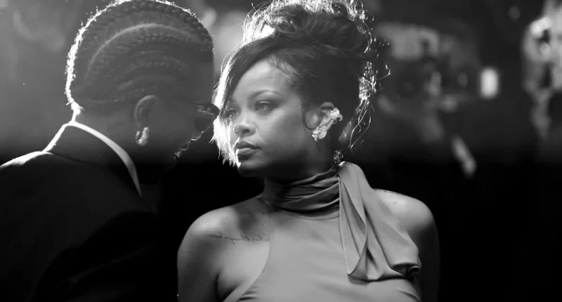 Did Rihanna Just Reveal Her Baby's Gender With $900,000 Look?
