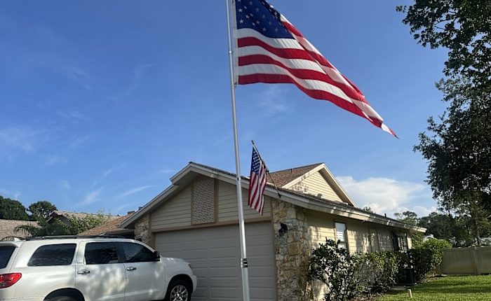 Flagpole sparks lawsuit between Volusia County HOA and homeowner