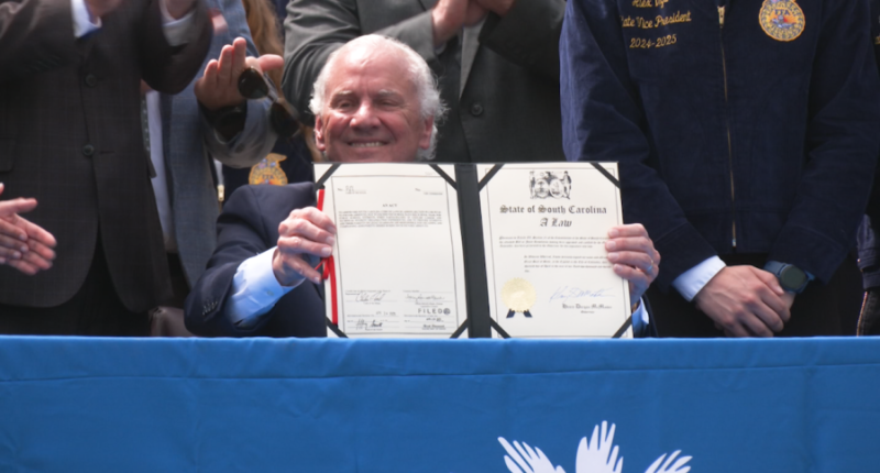 Gov McMaster signs bill to let students participate in 'work-based learning'