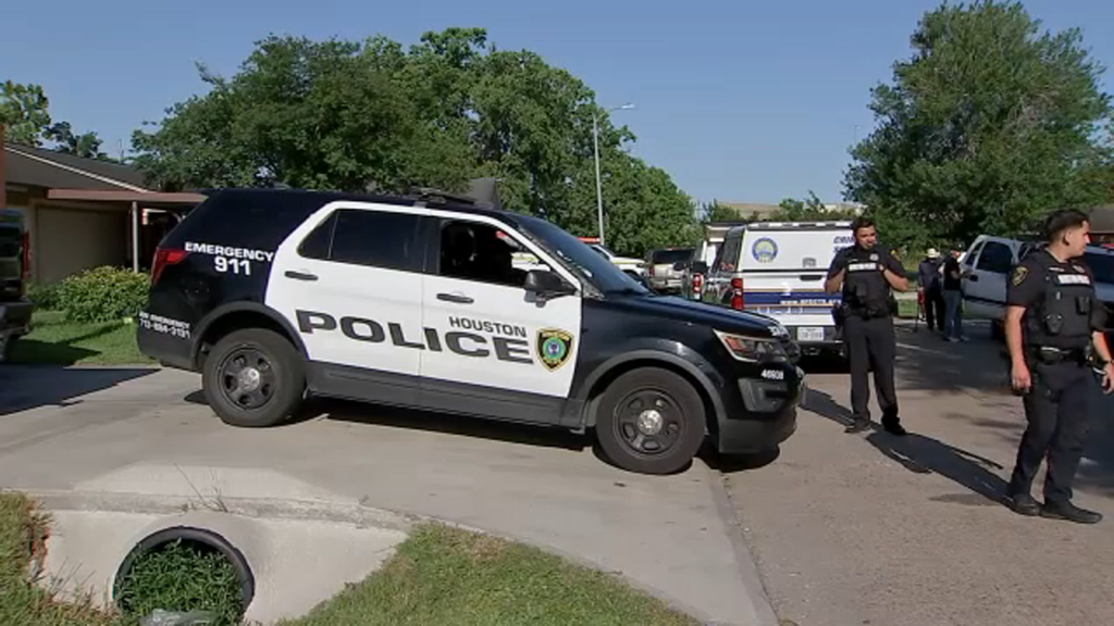 Houston mass shooting: 1 dead and 13 others injured after gunfire erupts at family gathering in Texas