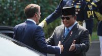 Indonesian and French leaders meet for defense and trade talks