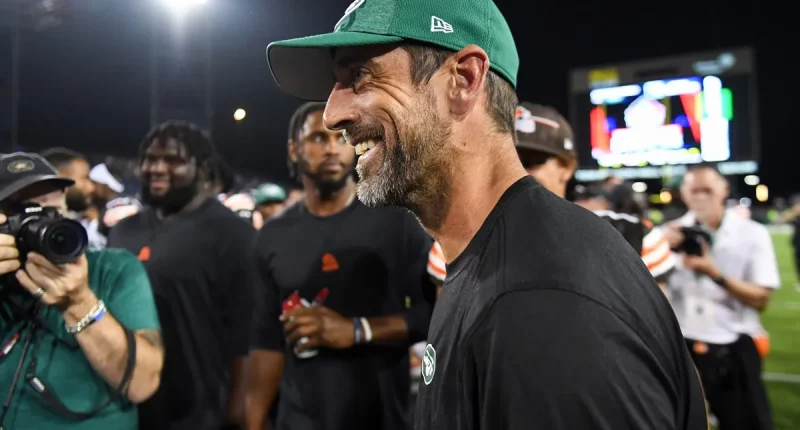 Insider Says Aaron Rodgers Wants to Get Married, but Says It Hasn't Happened yet