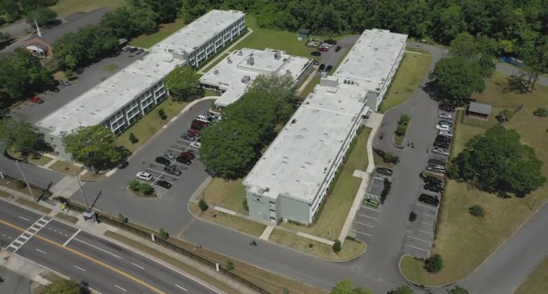 JSO: Man dead after stabbing at Morris Manor Apartments in Jacksonville