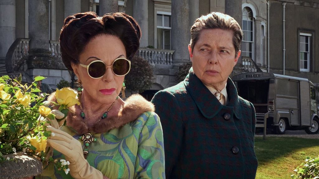 Joan Collins, 91, transforms into Wallis Simpson for new biopic