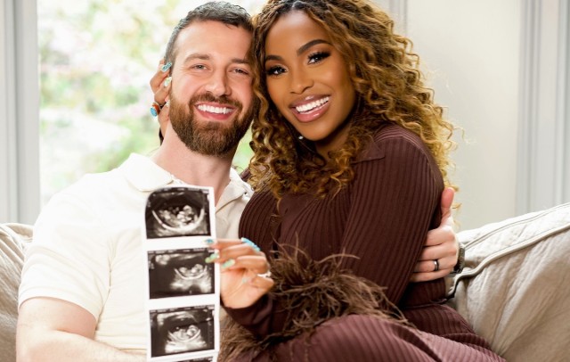 LAUREN SPEED HAMILTON AND CAMERON HAMILTON ARE EXPECTING THEIR FIRST CHILD TOGETHER