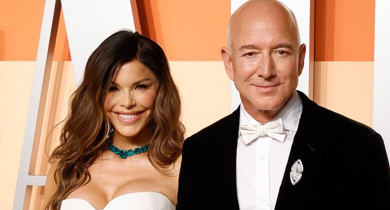 Lauren Sanchez and Jeff Bezos hired big stars to sing at wedding