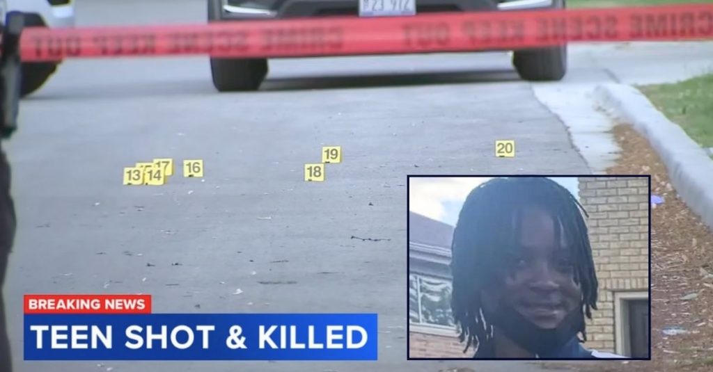 Mom holds dying son, tries to keep him alive after shooting